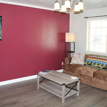 3 Queen Beds, 1 Twin Bed, 2 Rooms, 1 And A Half Bath, Self Check-In, Flexcation Equipped Idaho Falls Kültér fotó