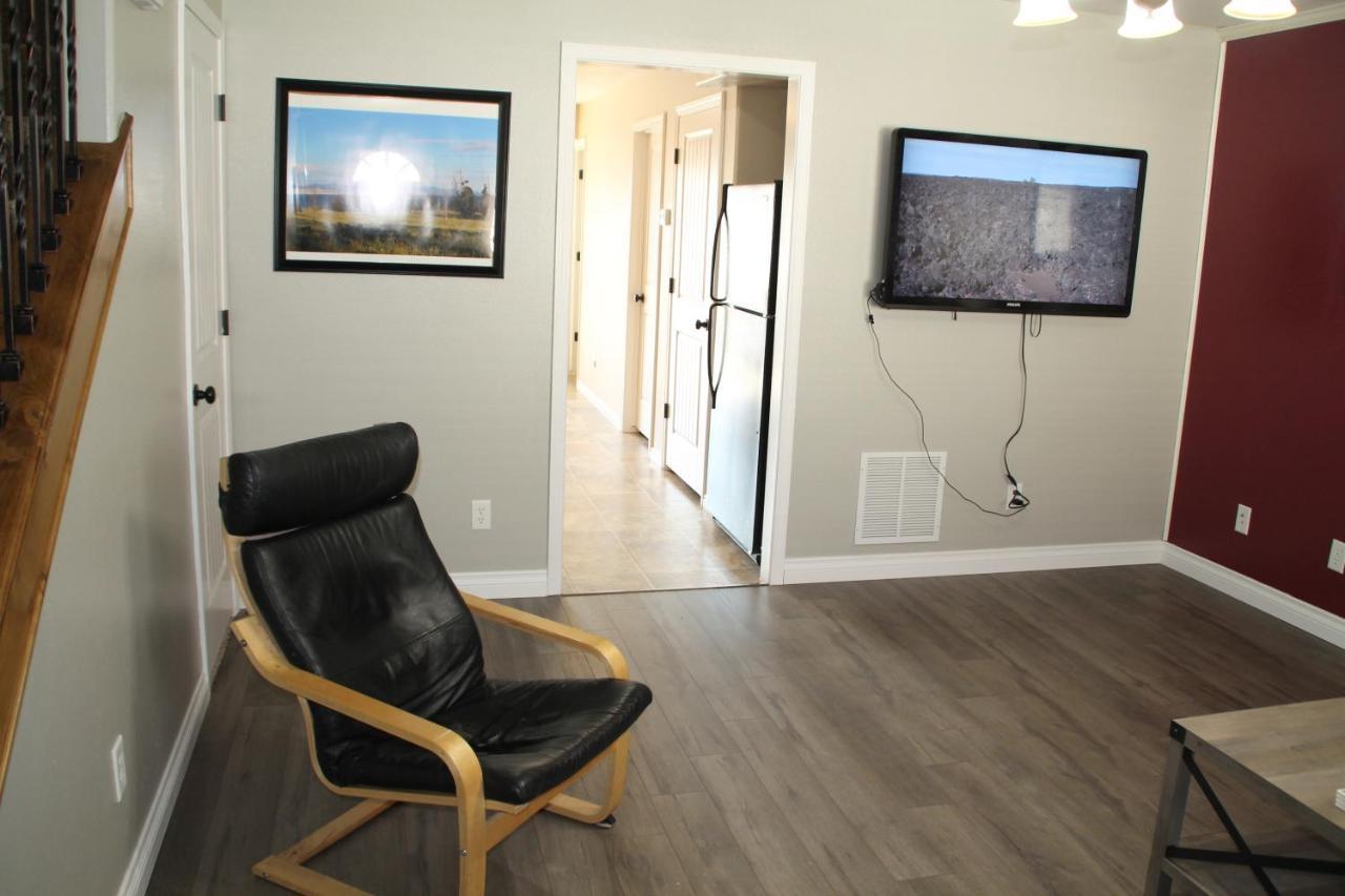 3 Queen Beds, 1 Twin Bed, 2 Rooms, 1 And A Half Bath, Self Check-In, Flexcation Equipped Idaho Falls Kültér fotó